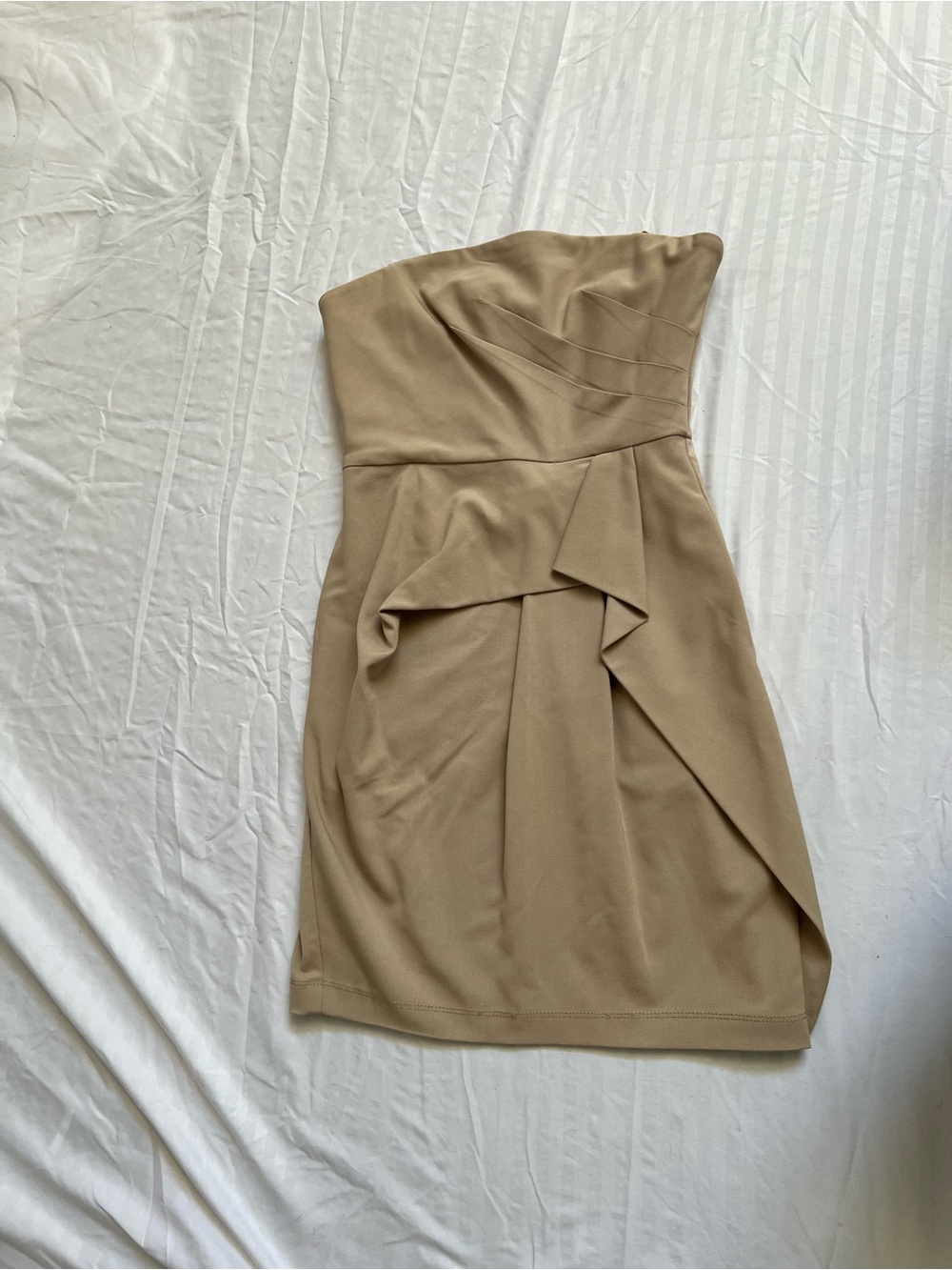 BCBGMaxAzria Strapless Taupe Cocktail Dress